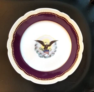 Haviland Limoges France Dinner Plate Abraham Lincoln Reproduction 2436 of 2500 - Picture 1 of 12