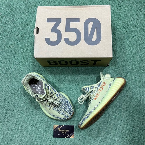 Yeezy 350 Semi Frozen Giallo V2: 5 5