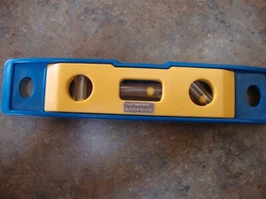 LEVEL from Just Like Home WORKSHOP Tool Blue Yellow 7" long - Picture 1 of 1