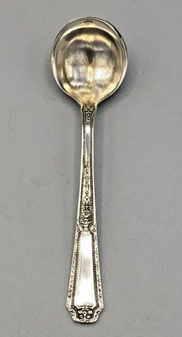 Louis XIV by Towle Antique Sterling Silver Salt Spoon 2 5/8" Cover
