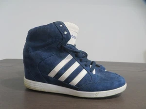 Adidas Schuhe Damengröße 8,5 blau NEO Keilabsatz hoch Wildleder Turnschuhe Freizeit - Bild 1 von 9