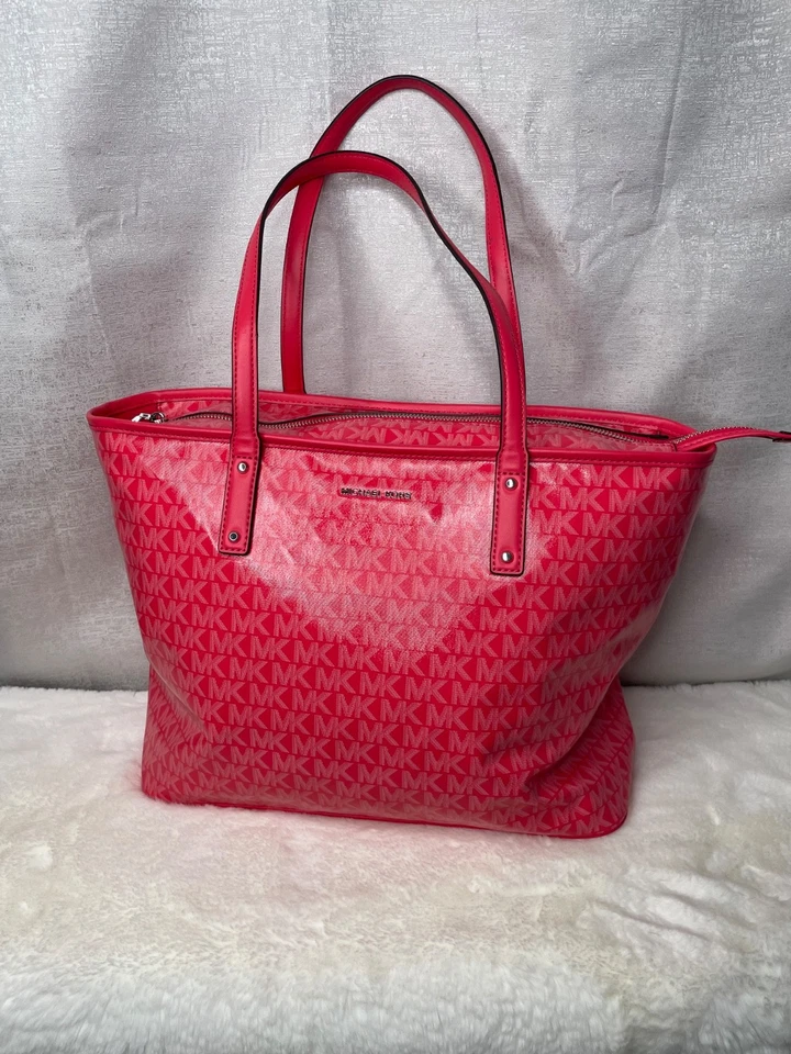 Bolso de Mano Michael Kors Nuevo con Etiquetas Logo Carter Top Cremallera Nuevo con Etiquetas Originalmente $298 Foto 1 de 4