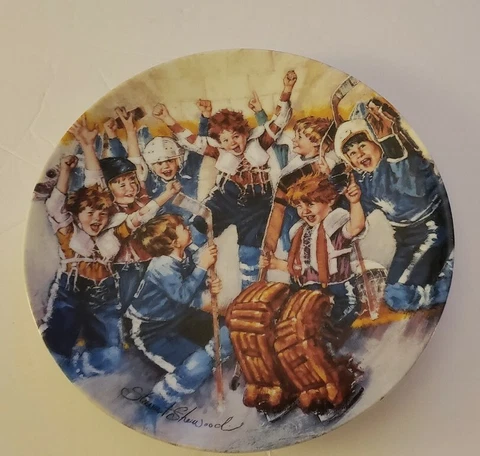Hockey collectors plate Bradex Stewart Sherwood Victory  Celebration Cover