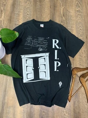 VINTAGE 1995 JIM MORRISON DEATH CERTIFICATE SHIRT - Image 1 of 3