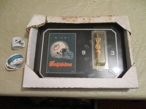 3-NEW Miami Dolphins,VTG.,WALL CLOCK,VTG.,MINI MUG & 2013 RIDDELL MINI HELMET Cover