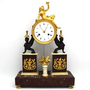 Horloge Pendule époque Directoire (H.53)- en bronze doré et marbre- 18ème siècle - Imagen 1 de 15