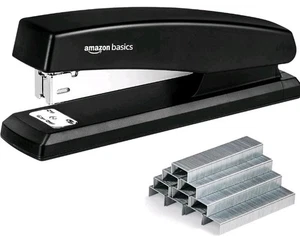 ✨️Grapadora Amazon Basics con 1000 grapas, grapadora de oficina, 25 1 paquete, negra  - Imagen 1 de 2