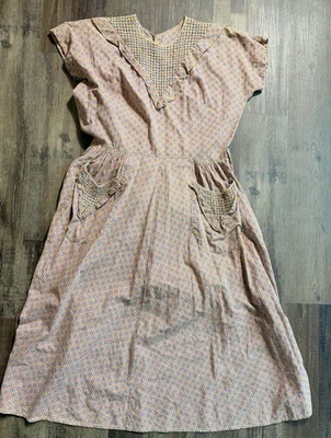 Swirl Brand Yellow Pink Flowers Wrap Dress Size 7/8 Vintage 1950s Crisp Cotton - Image 1 of 4