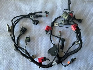 3992221 Cummins Wire Harness OEM Genuine 9X-800-7-3P - Picture 1 of 8