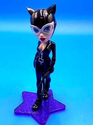 Funko Vinyl Vixens: Classic DC - Catwoman Action Figure - image 1 of 4