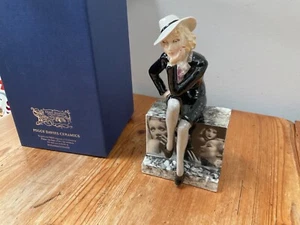 Peggy Davies ceramics figurine ‘Marlene’ - Picture 1 of 14