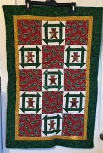 Christmas Quilt Wall Hanging Handmade Holiday Bears 24x36 Amish Patchwork - Picture 1 of 8