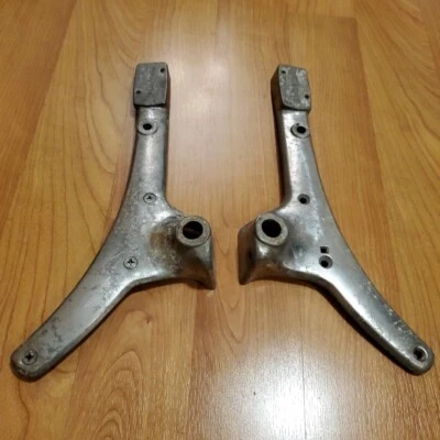 63-66 Honda Benly 150 amortecedor traseiro suporte de seta Baby Dream C92 C95 CA95 - Imagem 1 de 4