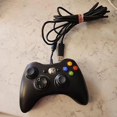 Microsoft Xbox 360 Wired Controller Black OEM w/ Breakaway USB Cable - Tested - Image 1 of 4