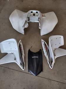 Honda TRX450R White OEM complete Fenders Plastic Front, Rear, Hood - Picture 1 of 9