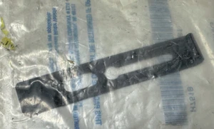 Genuine Ford Fuel Door Return Spring NOS F2DZ-54405A24-A - Picture 1 of 2