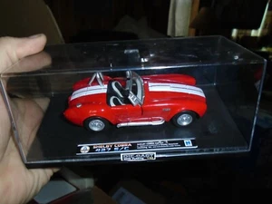New Ray Shelby Cobra 427 S/C Die-cast 1:32 Red w/ Stripes Car with case - Picture 1 of 3