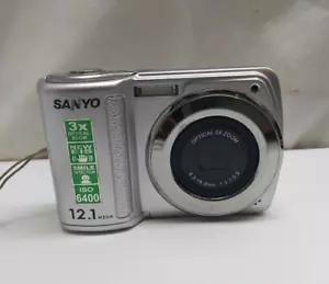 Sanyo VPC-S122AU Digital Camera 3x Zoom 6.3-18.9mm AS IS for Parts - Picture 1 of 8