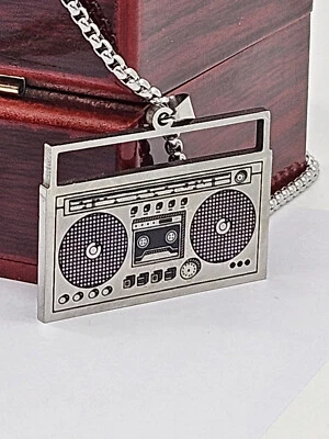 Collar Retro Boombox Oro y Plata Joyería de Moda 10-11 Foto 1 de 4