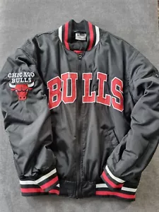 NBA Mens Genuine Chicago Bulls Bomber Jacket Size X-Small - Picture 1 of 2