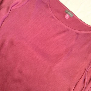 Vince Camuto rosa rosa gerippt Glockenärmel Top Bluse Damen M neu mit Etikett - Bild 1 von 8