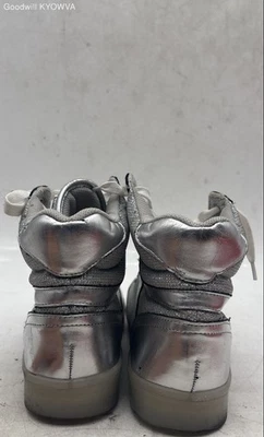 Bebe Mujeres Plateado Sólido Sintético Krysten Zapatos Atléticos Tenis Talla 8 Foto 1 de 4