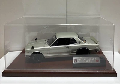 Used Kyosho 1/18 Skyline 2000gt-r Kpgc10 Diecast Car Lights Illuminate Classic - Image 1 of 4