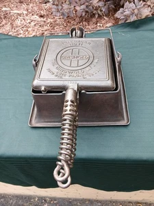 Griswold Cast Iron #11 American HIGH BASE Waffle Iron Very Nice (BJ) - Picture 1 of 17