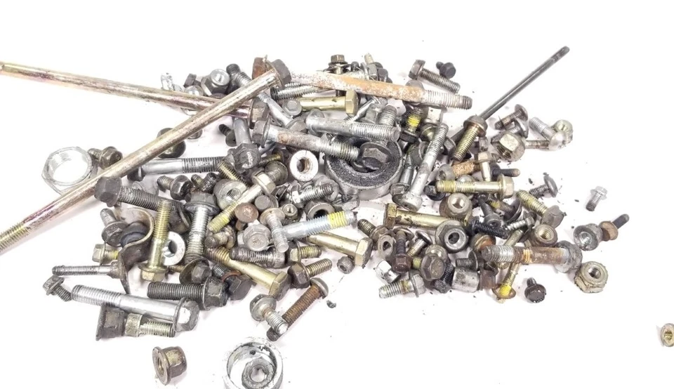 Can-Am Spyder GS Roadster 990 2008 kit de pernos de hardware múltiple enorme Foto 1 de 4