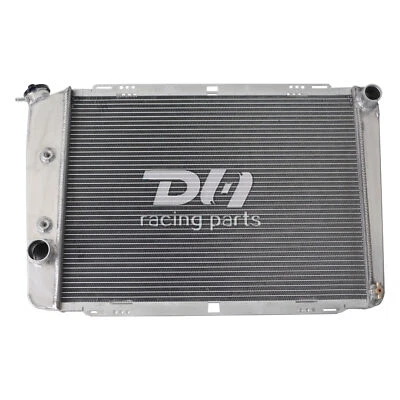 Radiador de aluminio de 3 filas para Lincoln Continental V8 1968 1969 7,0 L -7,6 L AT MT Foto 1 de 4