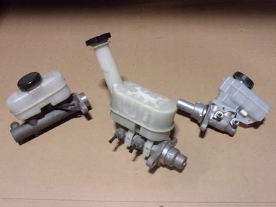 Chevrolet TrailBlazer 2002-2005 cilindro maestro de freno 94 k OEM Foto 1 de 3