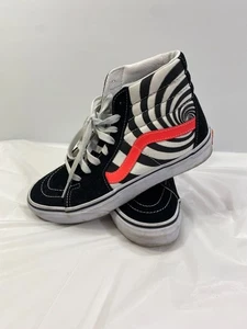 Scarpe da skateboard Van's unisex fuori parete, taglia M 5,5 e W 7, alte, usate - Foto 1 di 17