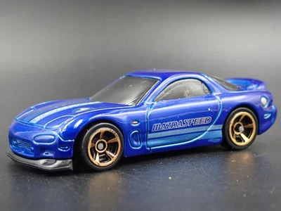 1992-2002 Mazda RX7 Jdm Blu 1:64 Scala da Collezione Diorama Pressofuso Vettura - Immagine 1 di 4