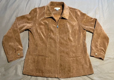 Chaqueta para mujer Christopher Banks cremallera completa pana tostada talla: mediana Foto 1 de 4