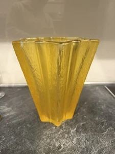 Vase forme étoile en verre jaune Art Déco Walther Glas Germany - Bild 1 von 6