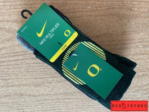 Oregon Ducks Socks Mens 8-12 Wmns 10-13 Nike Swoosh Crew Unisex NCAA Foootball Cover