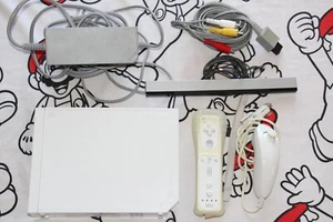 CONSOLA NINTENDO WII BLANCA CON CABLES Y MANDO FUNCIONANDO PAL ESPAÑA - Imagen 1 de 8
