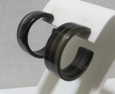 Pendientes de aro de lucita negra a rayas BANANA REPUBLIC firmados aretes pushbacks Foto 1 de 4