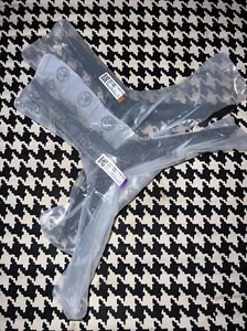 Samsung BN96-50864J/BN96-50865F TV Stand/Base CU7000 - NEW - Picture 1 of 2