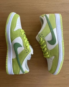 Nike SB Dunk Low Green Apple UK8.5 US9.5 EU43 - Picture 1 of 10