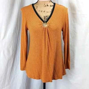 Como Vintage Women's Top Textured Print V Neck Blouse Antique Gold Size Petite M - Picture 1 of 7