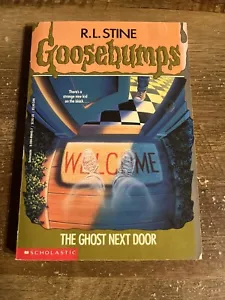 R. L. Stine Goosebumps #10 Ghost Next Door August 1993 - Imagen 1 de 12