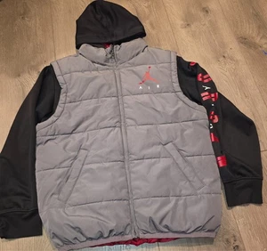Chaqueta acolchada Nike Air Jordan talla M 10-12 gris - Imagen 1 de 5
