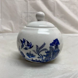 Vintage Blue Willow, Ceramic Jam-Sugar-Tea Jar 4.5in x 3.5in x 4in D - Picture 1 of 6