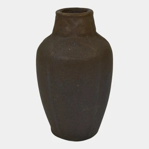 Van Briggle 1907-12 vaso ceramica vintage arti e mestieri marrone scuro blu - Foto 1 di 6