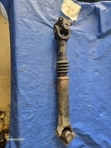 88 89 NISSAN PICKUP FRONT DRIVE SHAFT 4 CYL 172065 - Bild 1 von 3