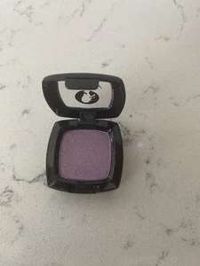 Too Faced  Single Eyeshadow- Trixie -   Hard To Find - Picture 1 of 1