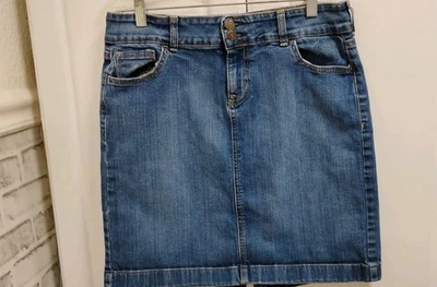 Old Navy Women’s 10 Petite Blue Jeans Skirt Cotton Skirt EUC - Image 1 of 4