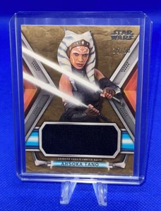 AHSOKA TANO 2021 Topps Star Wars Mandalorian Season 2 FABRIC RELIC /50 - Picture 1 of 3