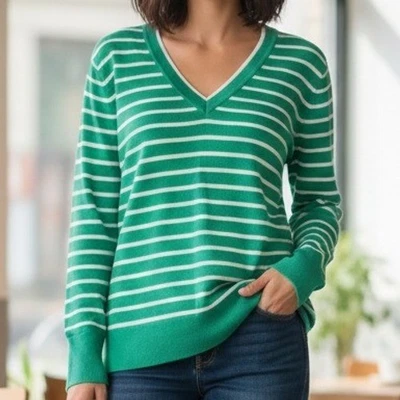 Suéter Banana Republic XL $120 Cuello en V Algodón Cachemira Lana Verde Blanco Rayas Foto 1 de 4